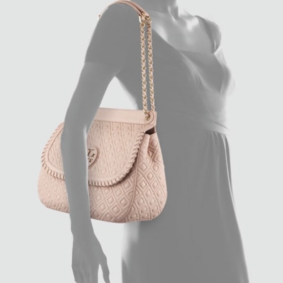 🌸🌺Tory Burch Large Marion Quilted Saddle Bag🌸🌺 - Picture 7 of 12